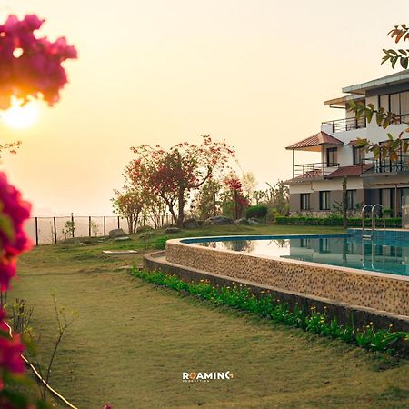 Sunshine Resort Pokhara Exterior foto